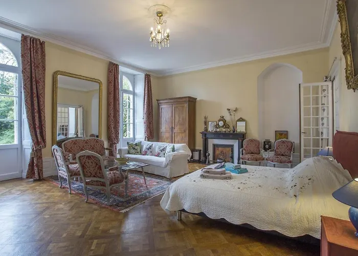 ベッド・アンド・ブレックファスト Belle Epoque